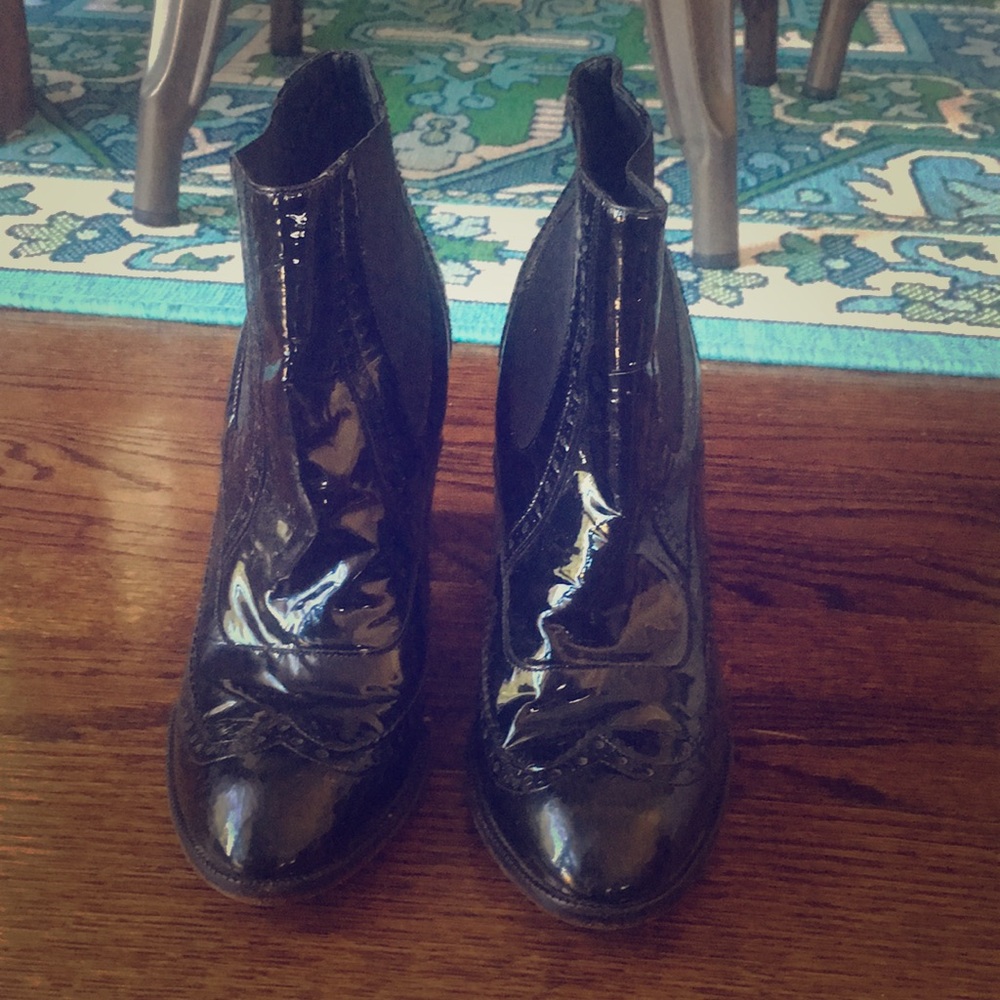 Cole Haan Patent Leather Booties Size: 11